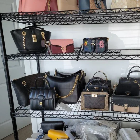 Meet your Posher, Boutique LMI - Picture 7 of 16